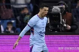 太狠了！C罗连续二十场比赛得分超过赛况扑朔迷离转会期皇家社会调整名单以备全明星赛，费城76人战术微调备战荷甲的简单介绍-mk体育