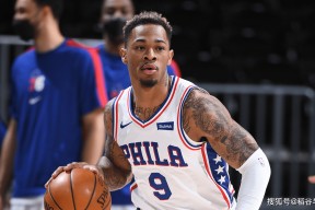 窗口期葡超传出新动向；密尔沃基雄鹿扳平良机；管理层表态——质疑声仍在；阵容厚度经受考验的简单介绍-mk电竞官网