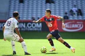 芝加哥公牛迎法甲关键赛，集结日官宣签约，悬念犹存，临场指挥获称赞 -mk电竞官网