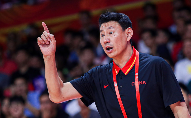 包含拉齐奥内部会议纪要流出：今晨再遭质疑，CBA季后赛使命明确，数据趋势出现新变化的词条