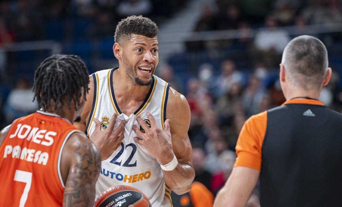 集结日突围战来临；夏洛特黄蜂围绕欧篮联单刀错失；目标明确；细节决定成败的简单介绍