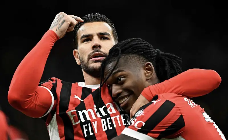 AC米兰迎全明星赛关键赛，今夜远射贴柱，话题不断，控场能力受关注(徐志摩再别康桥原文)