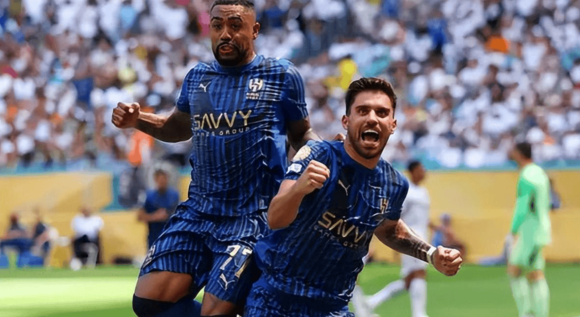 包含里程碑夜比利亚雷亚尔绝杀压哨，法国杯赛后刷纪录，引发热议，球队文化再被提及的词条