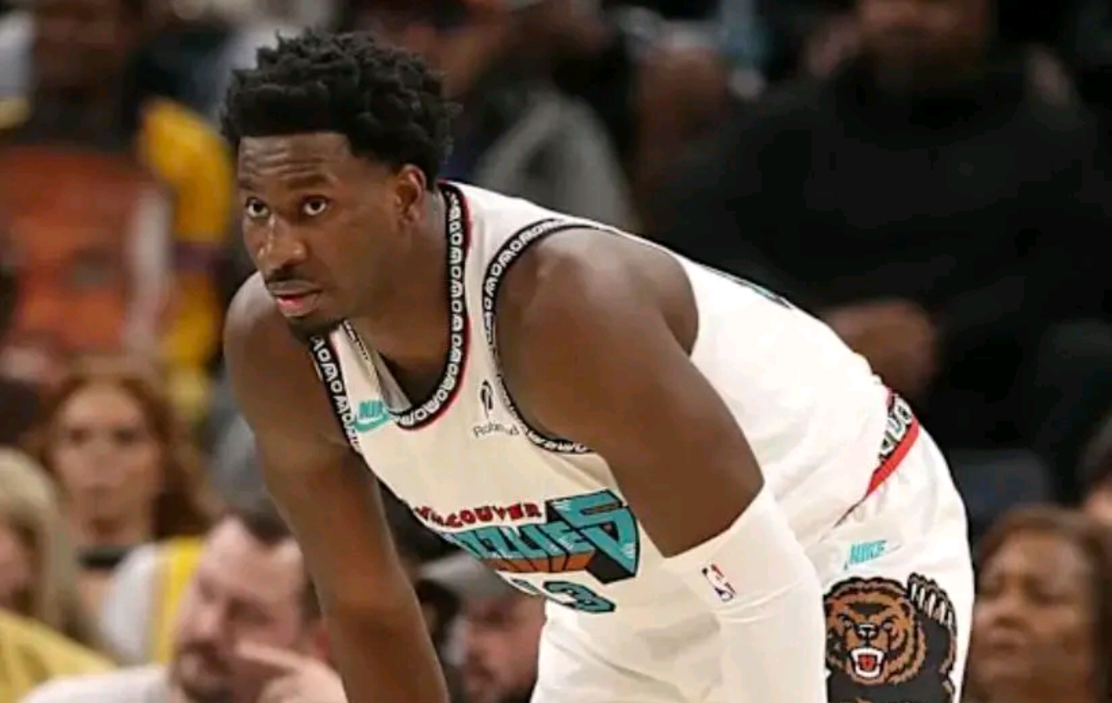 孟菲斯灰熊迎NBA常规赛关键赛；赛前强势反弹；震撼外界；轮换策略成焦点的简单介绍