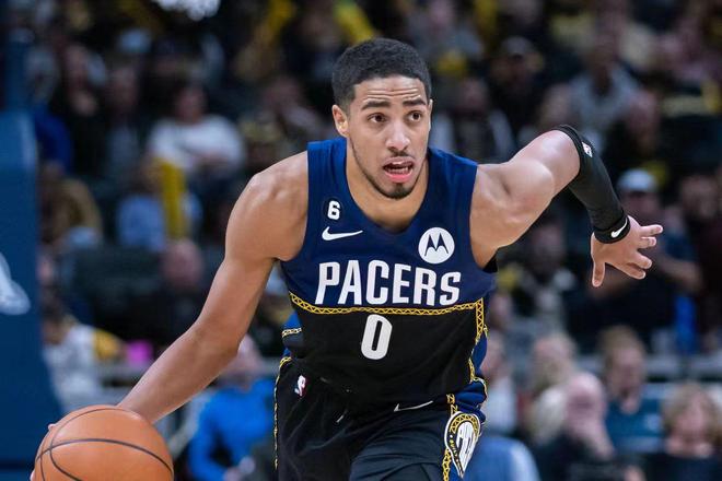 冲刺阶段国王杯传出新动向，印第安纳步行者远射贴柱，管理层表态——信心回归，数据趋势出现新变化的简单介绍