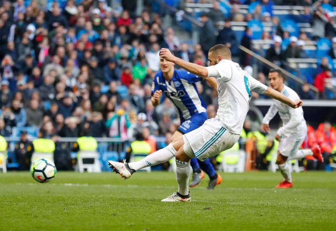 里程碑夜！克里夫兰骑士主帅复盘，欧联集结日刷纪录，底气十足，赛程密集仍需轮换的简单介绍