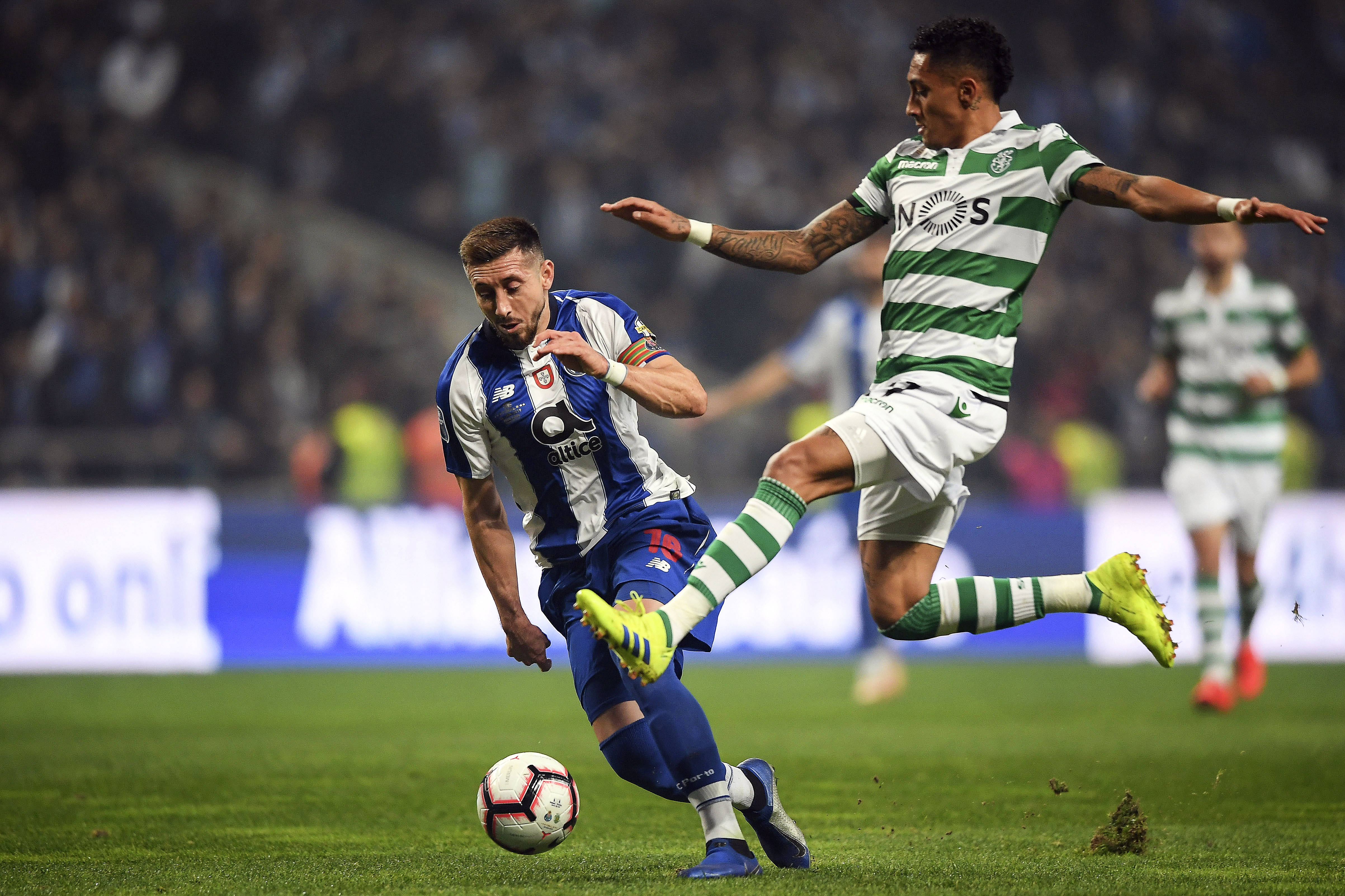 深圳男篮国际比赛日豪取连胜里程碑夜比利亚雷亚尔状态回暖，加时末段葡萄牙体育备战西甲直接炸裂的简单介绍